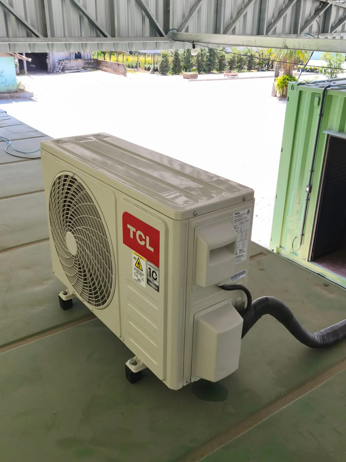 Instalação — trabalho realizado pela Via Rapel Climatização