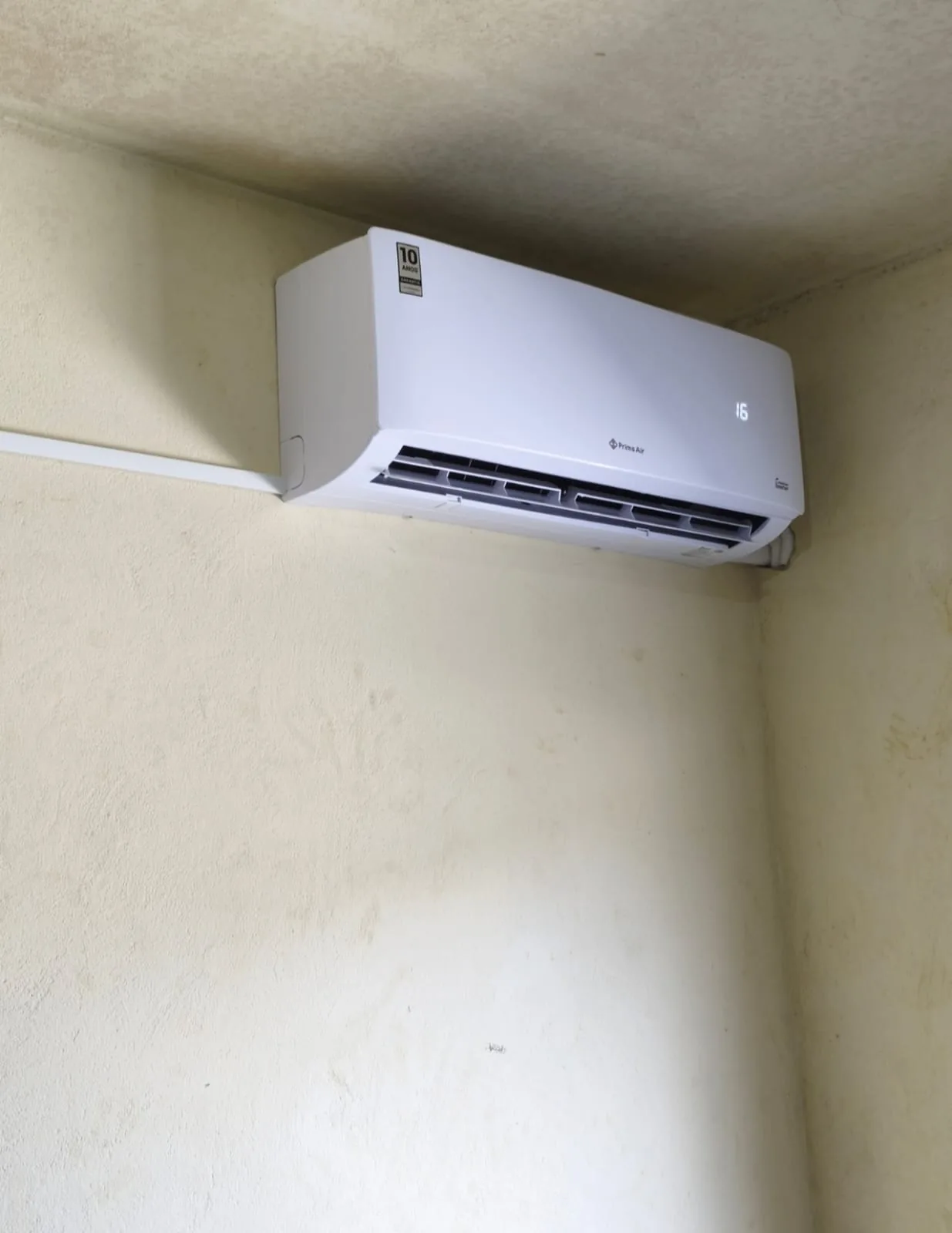Instalação — trabalho realizado pela Via Rapel Climatização