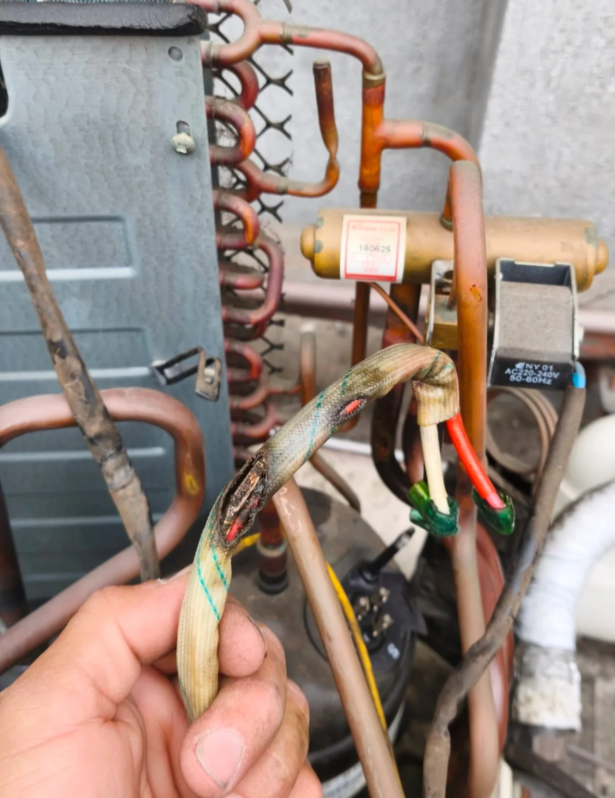 Manutenção corretiva e reparos — trabalho real da Via Rapel Climatização